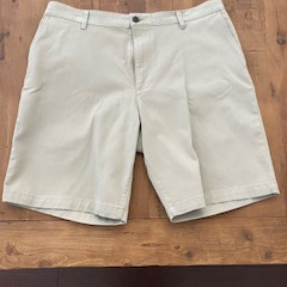 Men's Khakis - 36